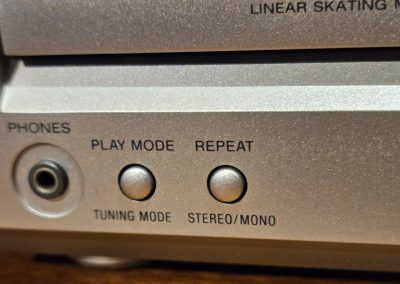 1999 Sony Mini Hi-Fi Component System DHC-MD373 - 8856815e fc31 4cb3 8eee 1a01371aea01